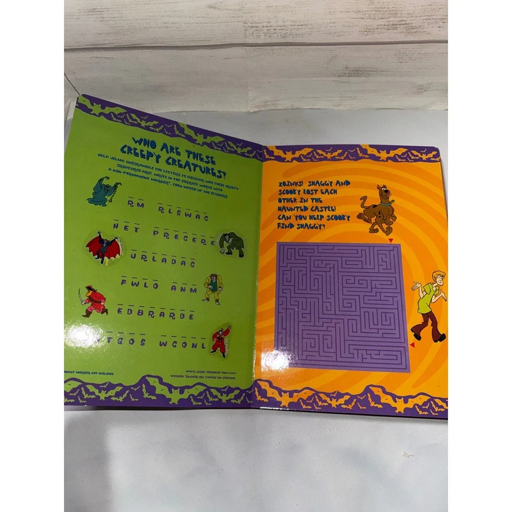 Scooby-Doo Activity Book‎ & Floor Puzzle 2006 Reusable Stickers Mystery Inc